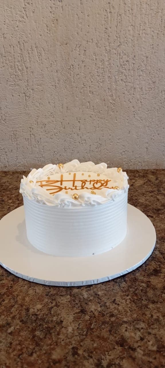Cakes view 4