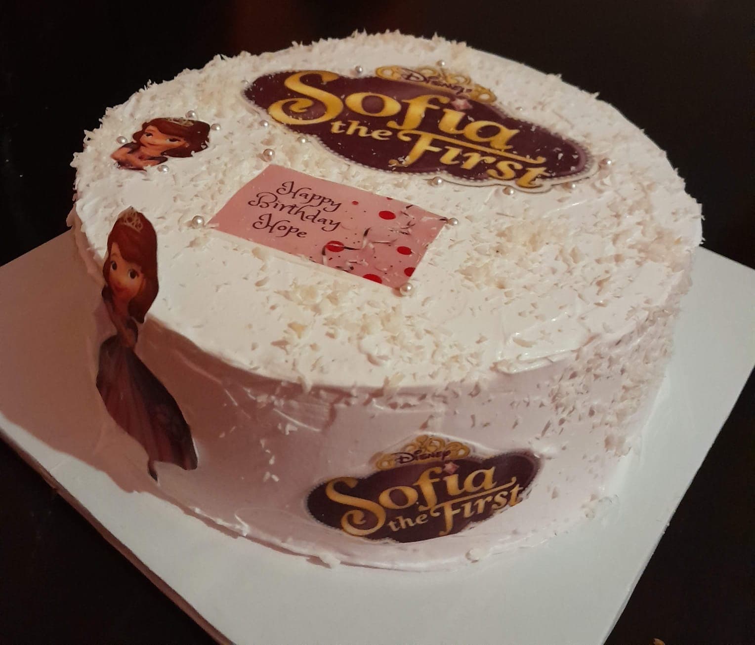 Cakes view 7